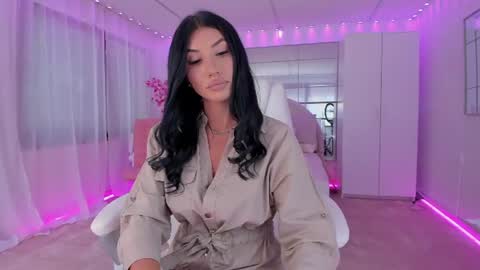 miss_diamond__ online show from July 27, 2026, 7:15 am