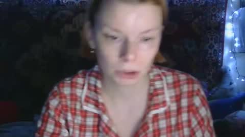 Elis online show from November 11, 2025, 3:01 pm