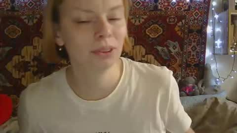 Snapshot of miss_elistia_ chatting on May 29, 2026, 10:57 am Elis online show from May 29, 2026, 10:57 am