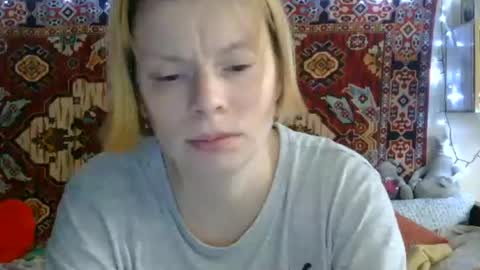Snapshot of miss_elistia_ chatting on June 26, 2026, 11:03 am Elis online show from June 26, 2026, 11:03 am