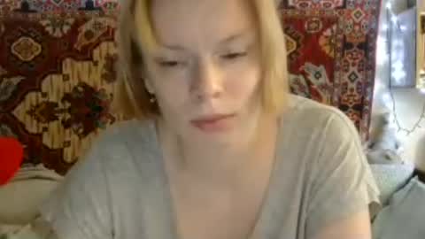 Snapshot of miss_elistia_ chatting on July 7, 2026, 9:35 am Elis online show from July 7, 2026, 9:35 am