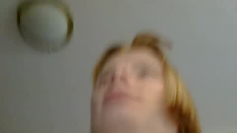 Snapshot of miss_elistia_ chatting on July 8, 2026, 10:53 am Elis online show from July 8, 2026, 10:53 am