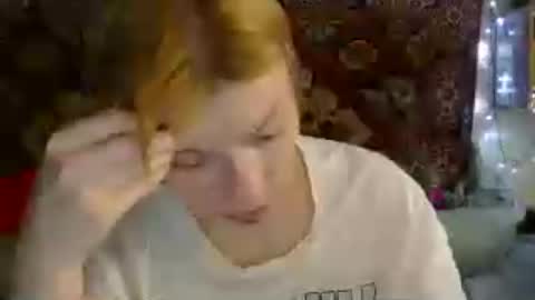 Snapshot of miss_elistia_ chatting on July 14, 2026, 11:16 am Elis online show from July 14, 2026, 11:16 am