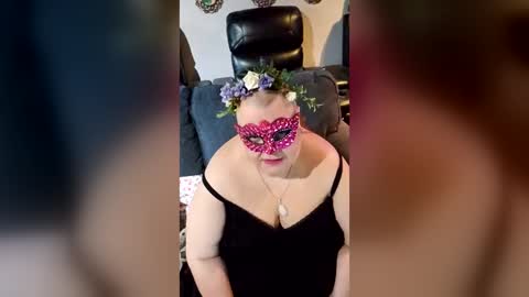 Snapshot of miss_ella_rose chatting on June 15, 2026, 10:56 pm miss_ella_rose online show from June 15, 2026, 10:56 pm