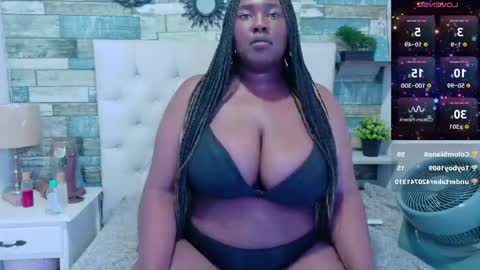 miss_evans_ online show from May 5, 2026, 6:16 pm
