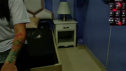 Snapshot of miss_evans_ chatting on June 20, 2026, 2:47 am miss_evans_ online show from June 20, 2026, 2:47 am