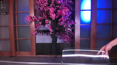 Evoleth online show from April 30, 2026, 6:36 pm