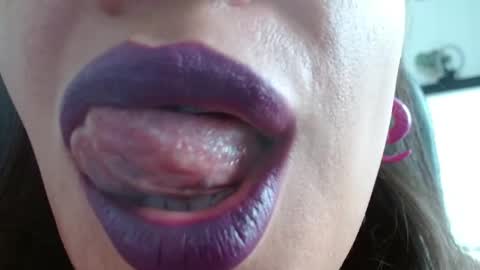 Snapshot of miss_evoleth2 chatting on June 5, 2026, 7:41 pm Miss Evoleth online show from June 5, 2026, 7:41 pm