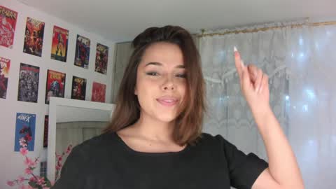 Snapshot of miss_galaxxia chatting on December 9, 2024, 1:07 am Elisabeth IG galax xxia online show from December 9, 2024, 1:07 am