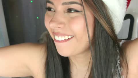 Snapshot of miss_galaxxia chatting on December 25, 2024, 4:44 am Elisabeth IG galax xxia online show from December 25, 2024, 4:44 am