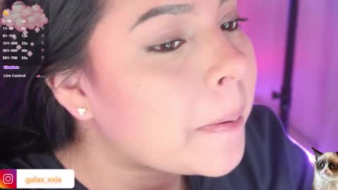 Snapshot of miss_galaxxia chatting on November 9, 2025, 9:57 pm Elisabeth IG galax xxia online show from November 9, 2025, 9:57 pm