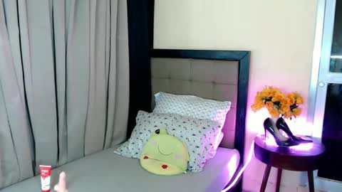 Snapshot of miss_jakilista69 chatting on December 9, 2024, 6:34 am twinny pie online show from December 9, 2024, 6:34 am