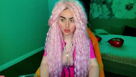 Snapshot of miss_kiten chatting on June 11, 2026, 7:01 pm miss_kiten online show from June 11, 2026, 7:01 pm