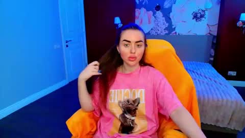 Snapshot of miss_kiten chatting on June 21, 2026, 10:51 am miss_kiten online show from June 21, 2026, 10:51 am