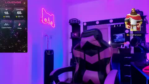 Miss Kittyn online show from July 19, 2026, 7:28 pm