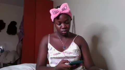 Snapshot of miss_kookie chatting on January 21, 2025, 3:15 am miss_kookie online show from January 21, 2025, 3:15 am