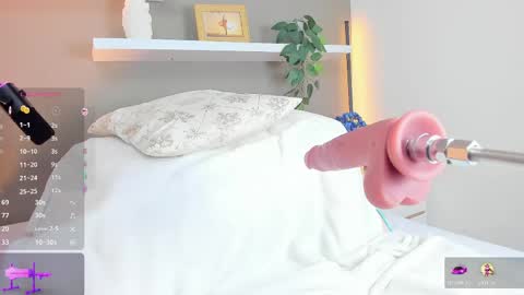 Snapshot of miss_lori_ chatting on May 9, 2026, 2:00 pm miss_lori_ online show from May 9, 2026, 2:00 pm