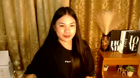 Snapshot of miss_loverxxx chatting on July 2, 2026, 2:23 pm Dimple Rose online show from July 2, 2026, 2:23 pm