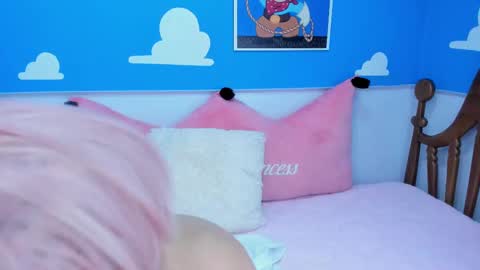 Snapshot of miss_lucyla chatting on October 6, 2025, 11:07 am miss_lucyla online show from October 6, 2025, 11:07 am