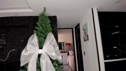 Goddess Myers  thumb up is important for me kisses  online show from November 30, 2025, 1:04 pm