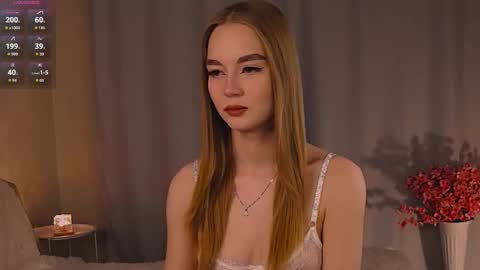 Snapshot of miss_nicoletta chatting on October 18, 2025, 12:35 am Nicole online show from October 18, 2025, 12:35 am