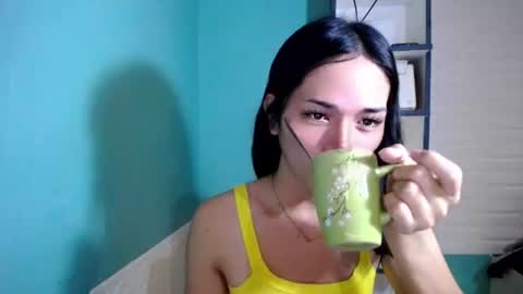 Rona  online show from April 8, 2026, 1:05 am