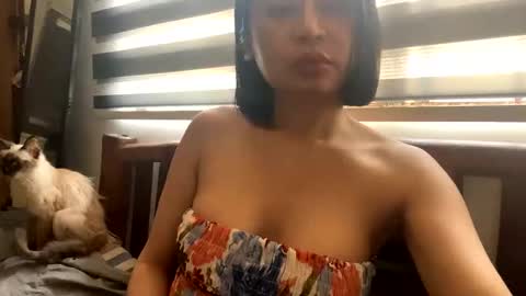 miss_sahara0 online show from April 4, 2026, 4:33 am