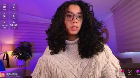 Snapshot of miss_sidney chatting on July 16, 2026, 1:06 pm Amy Olivera online show from July 16, 2026, 1:06 pm