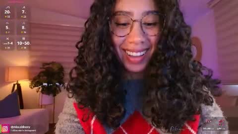 Snapshot of miss_sidney chatting on July 29, 2026, 1:09 pm Amy Olivera online show from July 29, 2026, 1:09 pm