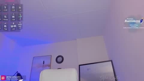 Sofia Castro online show from October 16, 2025, 1:23 pm