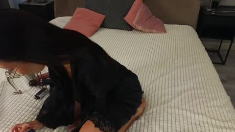 Spider girl Help me reach 10 likes online show from September 14, 2025, 1:21 pm