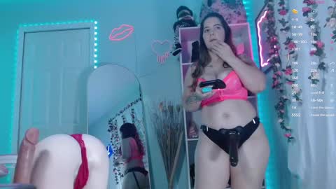 Goddess Laura online show from October 13, 2025, 2:39 pm