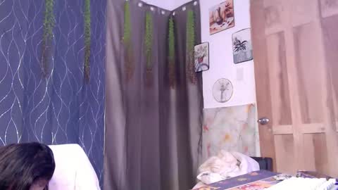 IM SUGAR online show from April 13, 2026, 11:10 pm