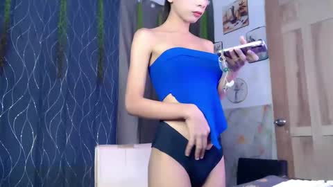 IM SUGAR online show from April 21, 2026, 10:56 pm