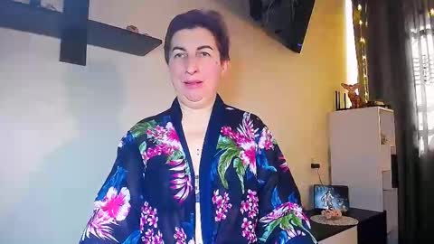 Snapshot of miss_tasha_kom chatting on February 12, 2025, 11:29 am miss_tasha_kom online show from February 12, 2025, 11:29 am