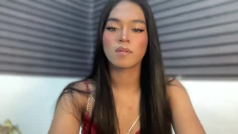 miss_veron_xoxo online show from April 28, 2026, 7:08 pm