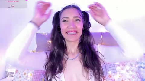 Miss Veronica online show from February 17, 2025, 6:48 pm