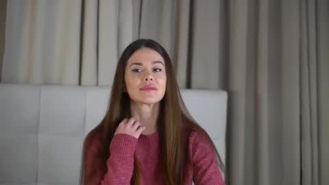 Miss Victoria online show from November 14, 2025, 5:11 pm