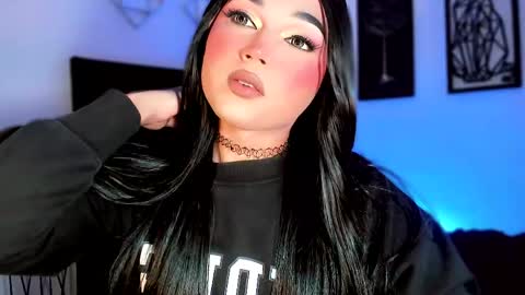 miss_zz online show from June 4, 2026, 6:03 pm