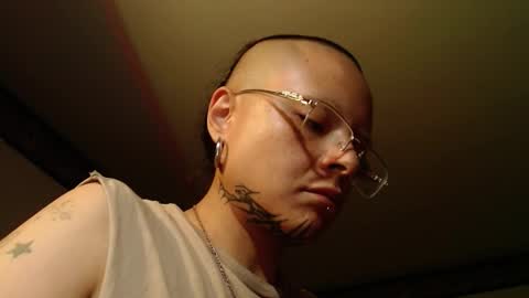 Snapshot of missanarky chatting on November 19, 2025, 2:00 am Anarkitten online show from November 19, 2025, 2:00 am