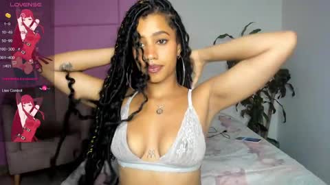 Snapshot of missangeldust chatting on January 17, 2025, 11:51 pm missangeldust online show from January 17, 2025, 11:51 pm