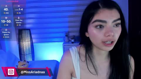 Ariadna Ruiz online show from April 21, 2026, 12:00 pm