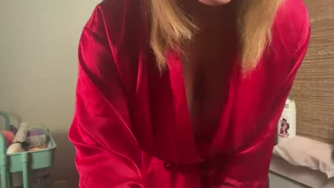 MissBehavinxoxo online show from September 27, 2025, 12:54 pm