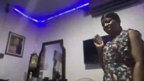 Missbelle online show from February 3, 2026, 8:52 am