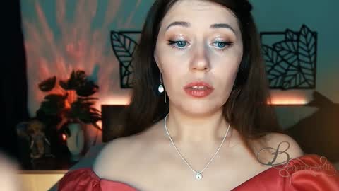 Snapshot of missbeverlymills chatting on January 25, 2025, 2:36 pm The divine Beverly online show from January 25, 2025, 2:36 pm