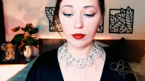 Snapshot of missbeverlymills chatting on March 1, 2025, 6:03 am The divine Beverly online show from March 1, 2025, 6:03 am