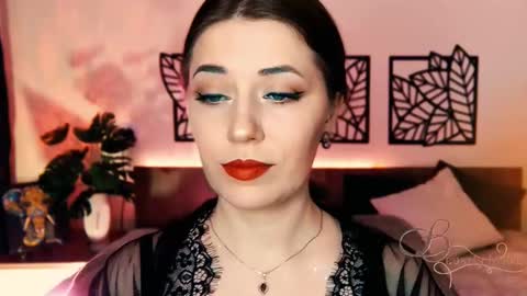 Snapshot of missbeverlymills chatting on March 9, 2025, 8:07 am The divine Beverly online show from March 9, 2025, 8:07 am