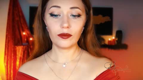 Snapshot of missbeverlymills chatting on October 18, 2025, 2:58 am The divine Beverly online show from October 18, 2025, 2:58 am