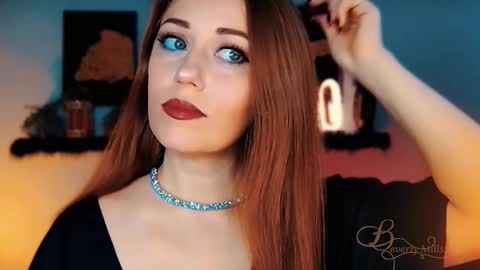 Snapshot of missbeverlymills chatting on November 28, 2025, 4:48 am The divine Beverly online show from November 28, 2025, 4:48 am