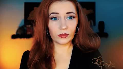 Snapshot of missbeverlymills chatting on November 30, 2025, 4:49 am The divine Beverly online show from November 30, 2025, 4:49 am